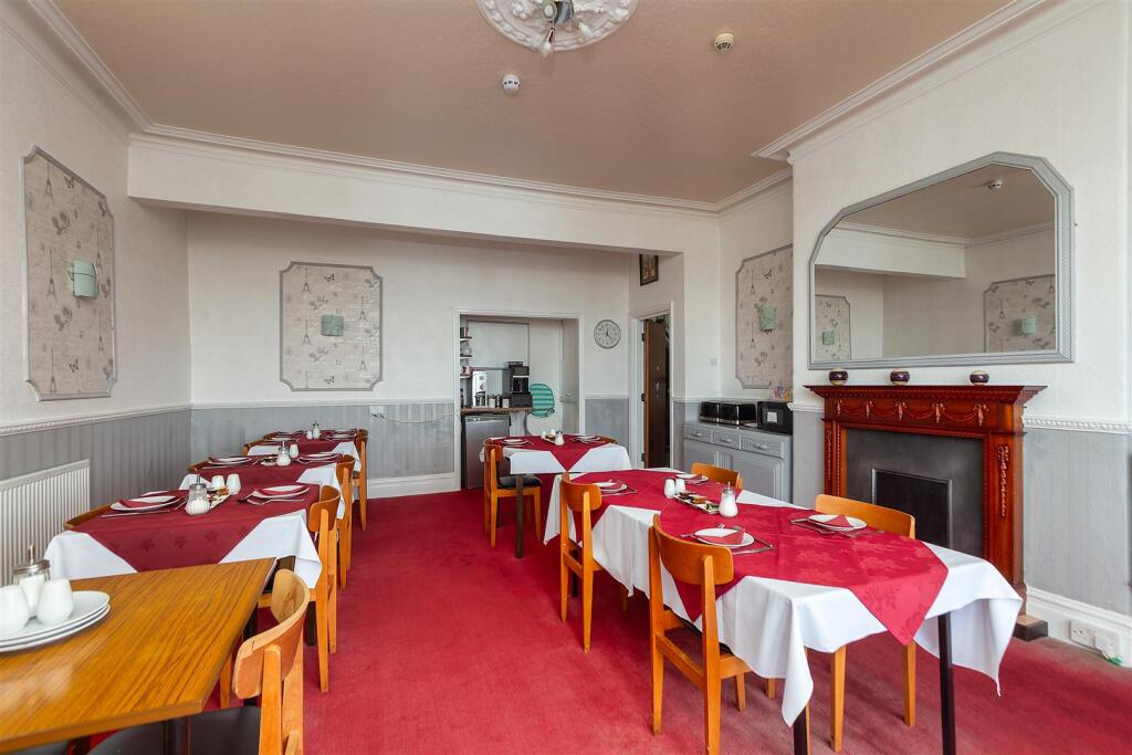 House in Morecambe, West End - View 4