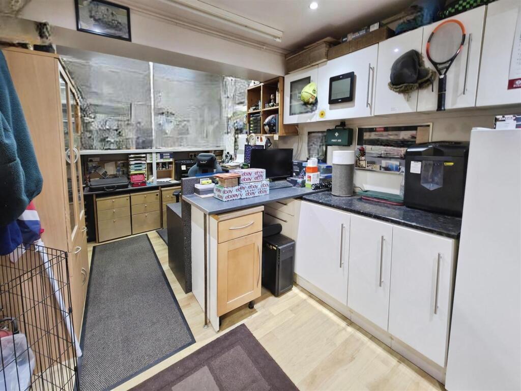 Additional image 36 of Walker Wood, Baildon, BD17 5BE