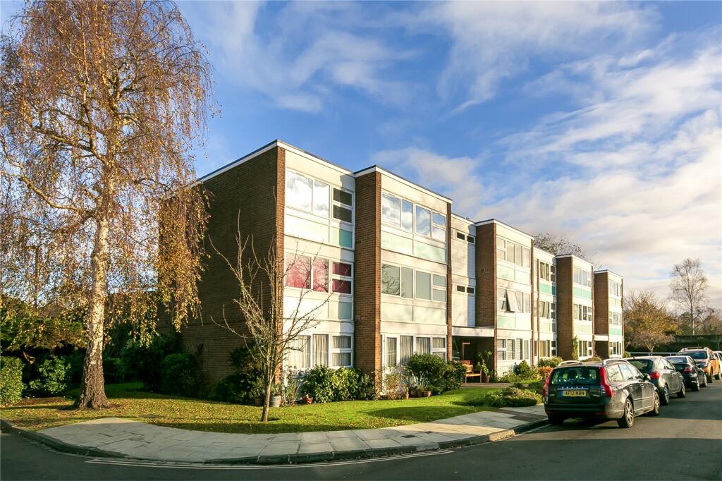 Main image of property: Kings Paddock, Hampton