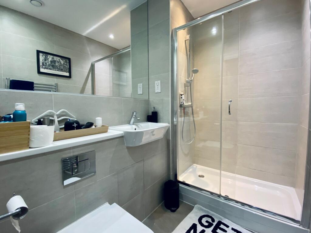 Apartment in London - View 4