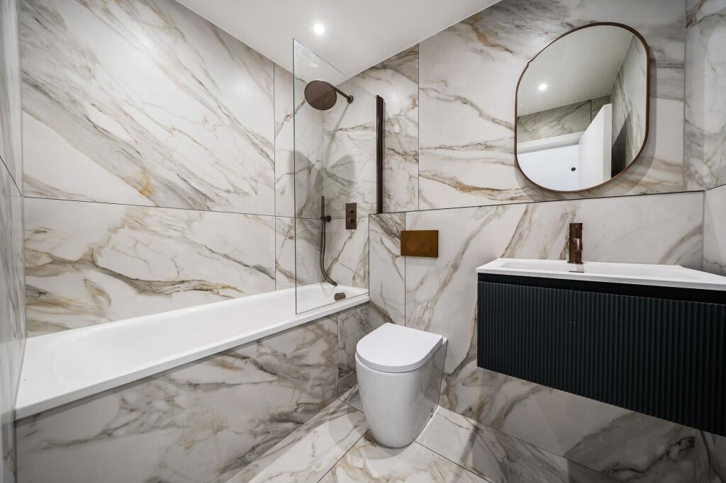 Main image of property: 11-27 Hythe Street, Kent, DA1
