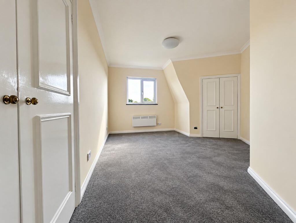 Apartment in Chichester - View 5