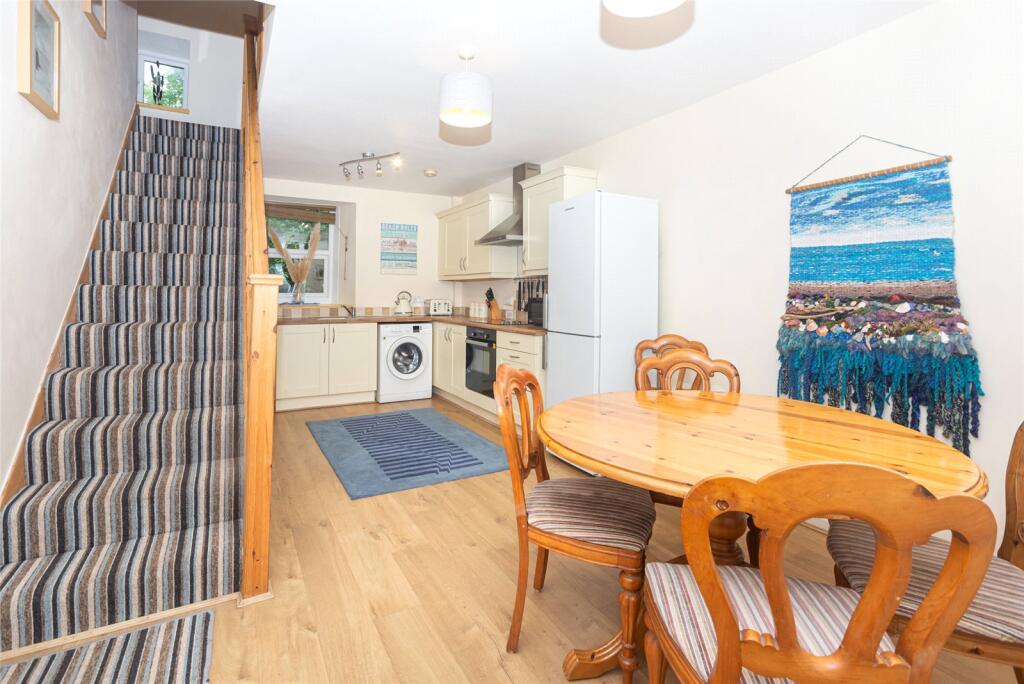 Clynnogfawr, Caernarfon, Gwynedd, LL54 photo 2