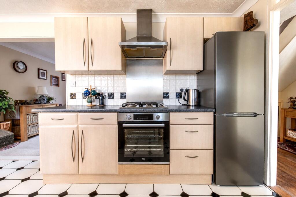 House in Dartford - View 2