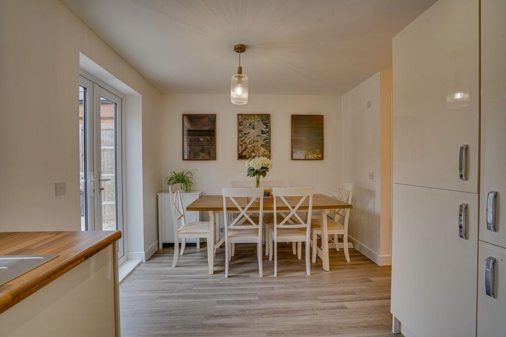 House in Southampton - View 5