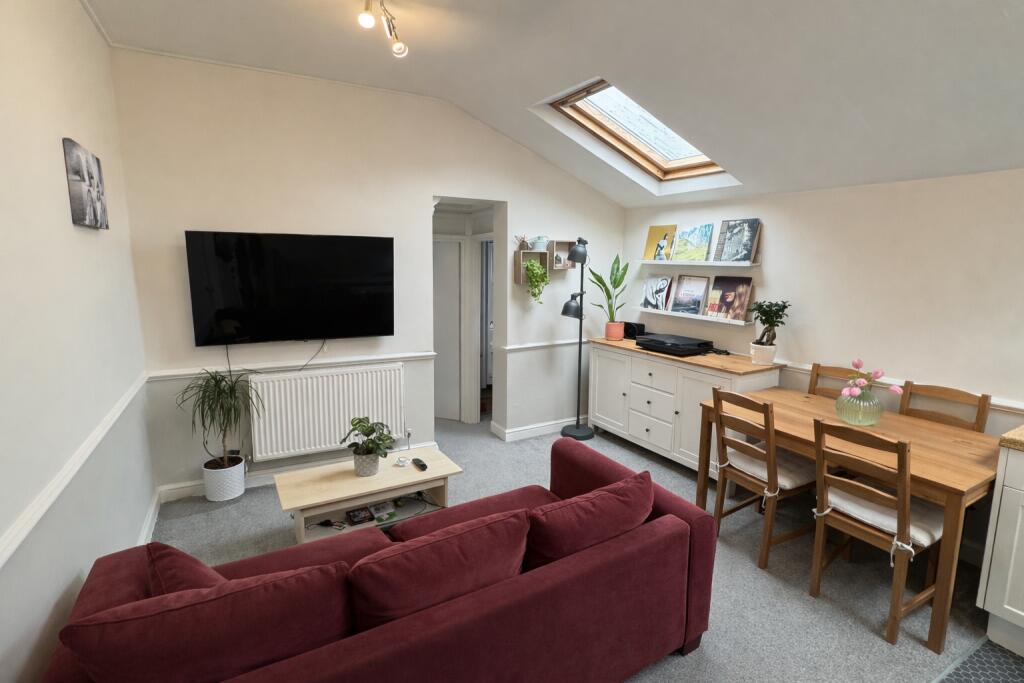 Main image of property: Rear Flat, Coldharbour Road, Bristol