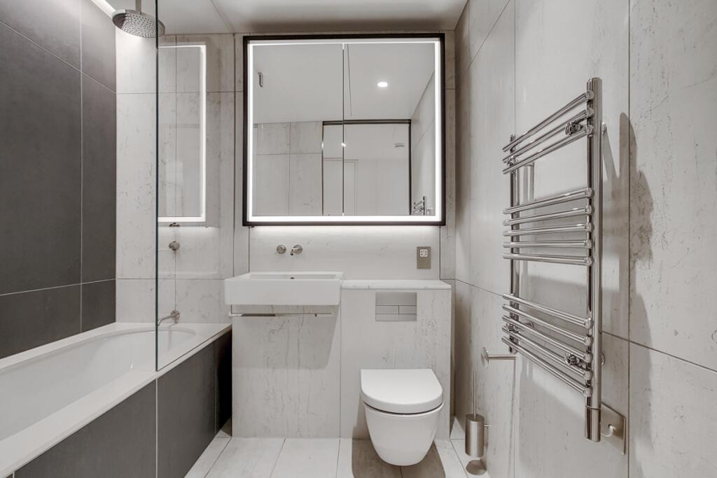 Apartment in London, City of Westminster - View 4