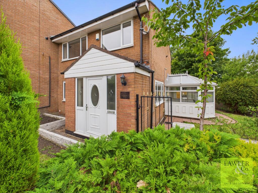 Main image of property: Crescent Road, Dukinfield, SK16 4ET