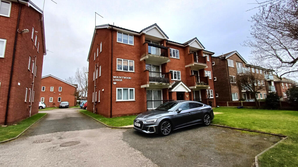 Main image of property: Shore Road, Ainsdale, PR8 2RB
