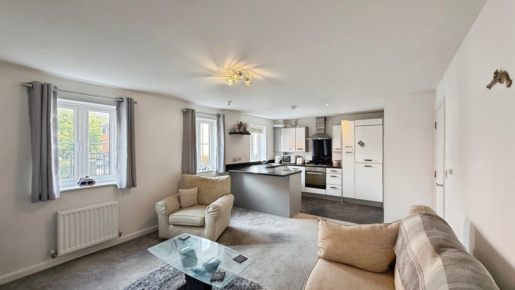 Main image of property: Latimer Close, Brislington, Bristol, BS4 4FG