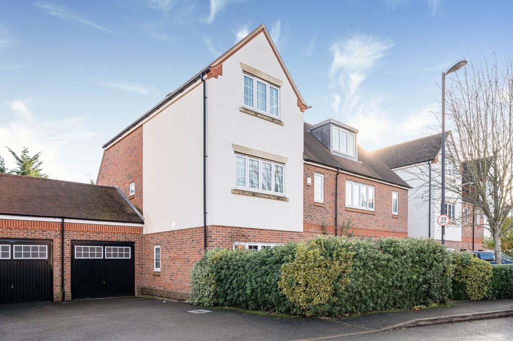 Main image of property: Mortimer Crescent, Kings Park, AL3