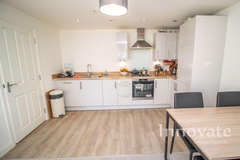 Apartment in Birmingham, West Midlands - More
