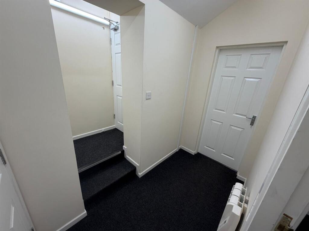 Additional image 6 of Corngreaves, 76 Graingers Lane, Cradley Heath