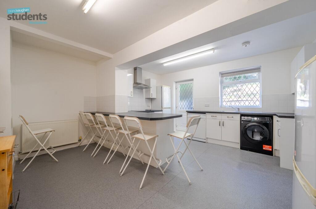 1 bedroom semi-detached house for rent