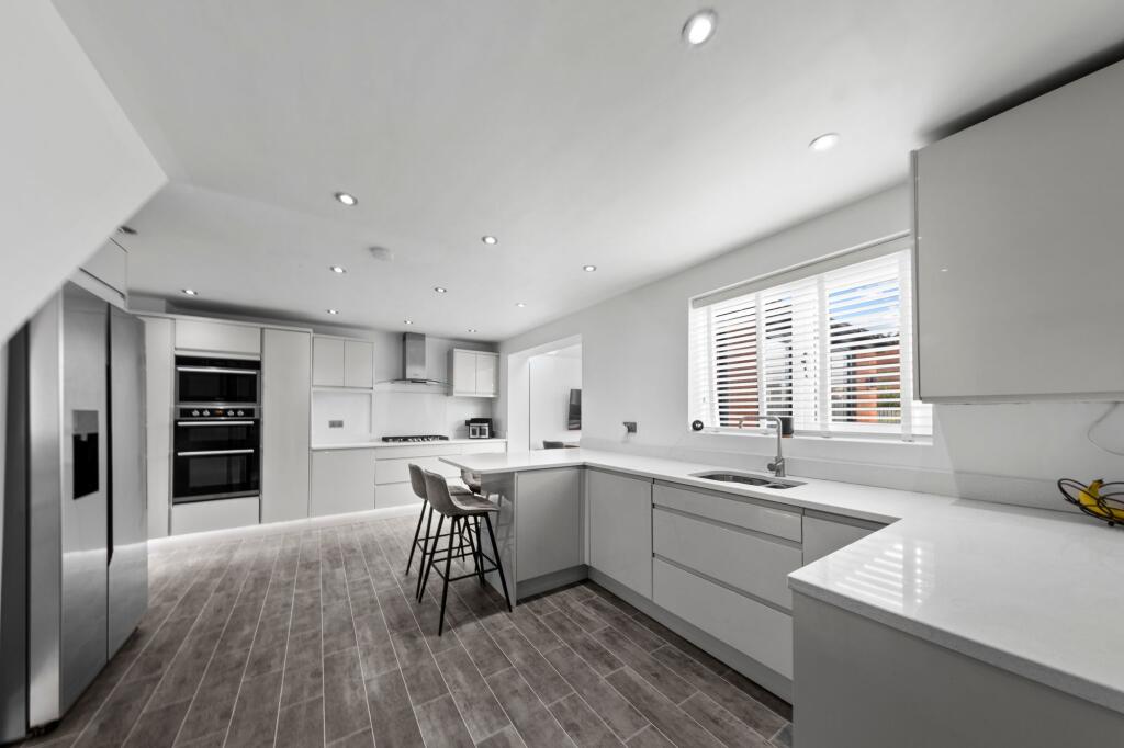 House in Warrington, Fearnhead, Poulton-with-Fearnhead - View 4