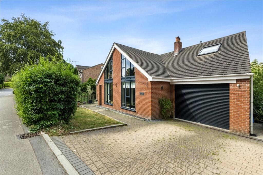 Main image of property: Chapel Road, Rowledge, Farnham, Surrey, GU10