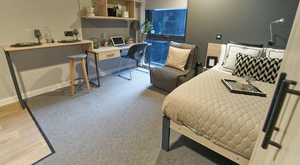 Studio flat for rent