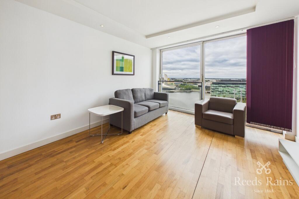 Apartment in Manchester - More