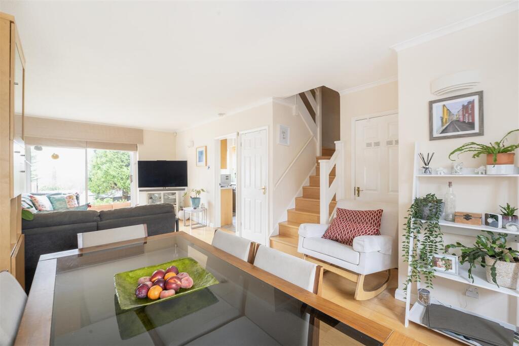 Additional image 5 of Aldwickbury Crescent, Harpenden