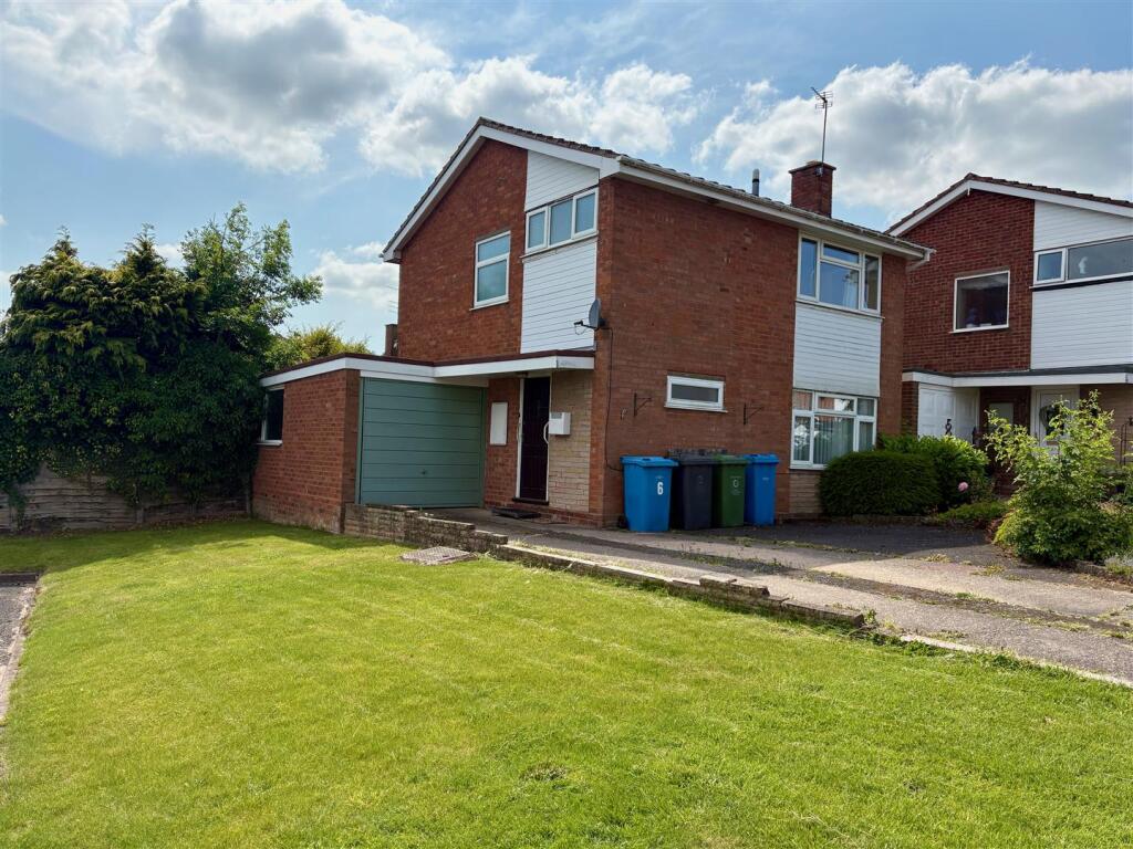 Main image of property: Stoneleigh Gardens, Codsall, Wolverhampton