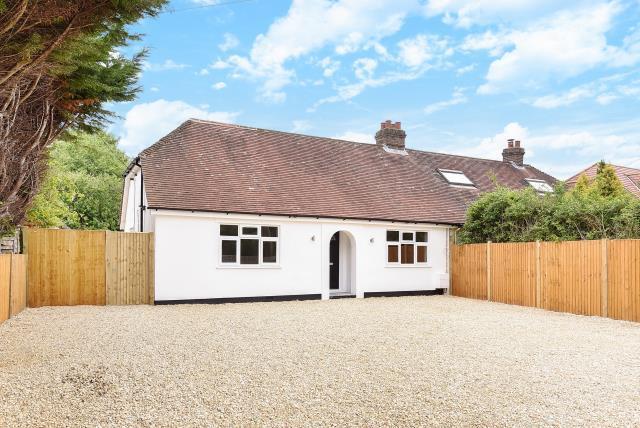 Main image of property: Woodstock Road, Yarnton, OX5