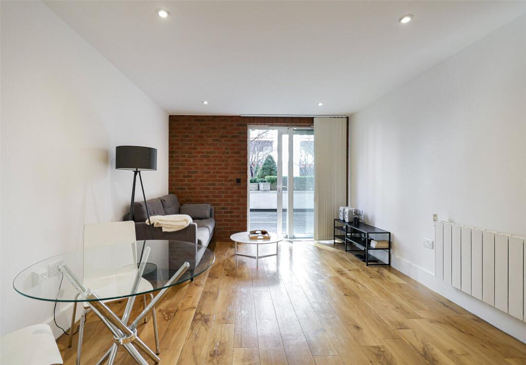 Apartment in London - View 3