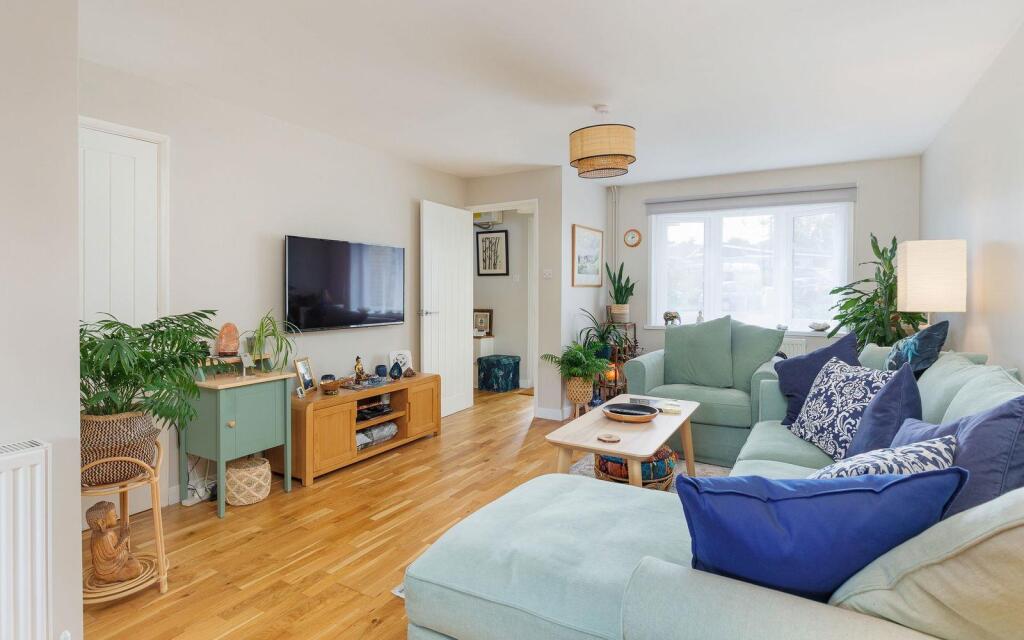 House in Bembridge, Isle of Wight - View 2