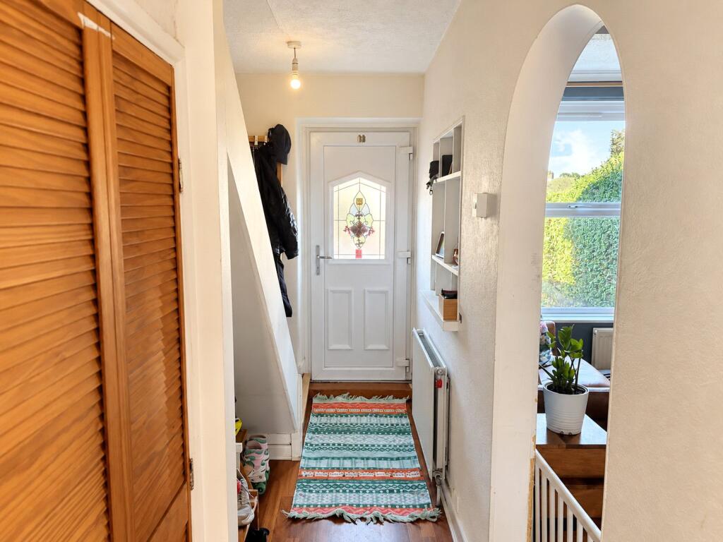 House in London - View 2