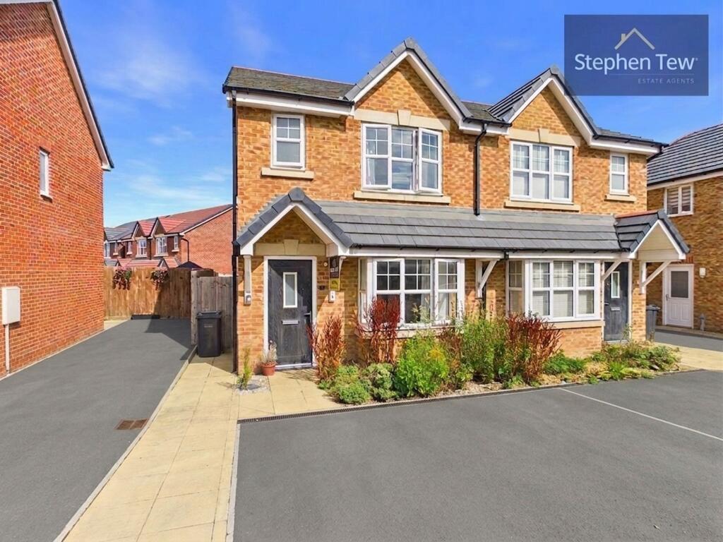 3-bed semi-detached on Freeman Street, Blackpool, FY4, £175,000