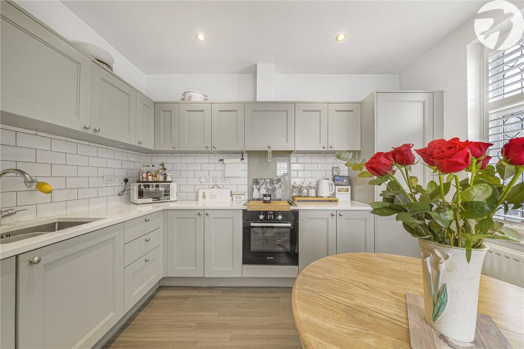 House in Dartford, Swanscombe and Greenhithe - View 3