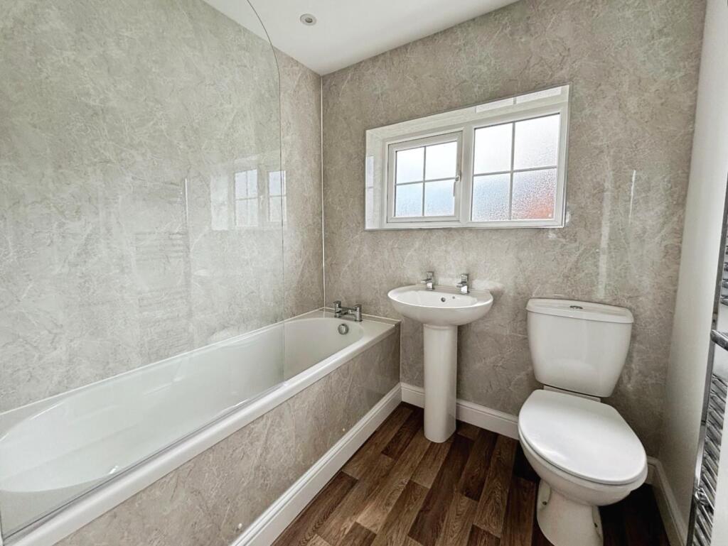 House in York - View 4