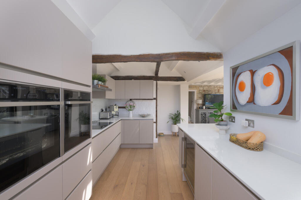 House in Bisham, Windsor and Maidenhead - View 5