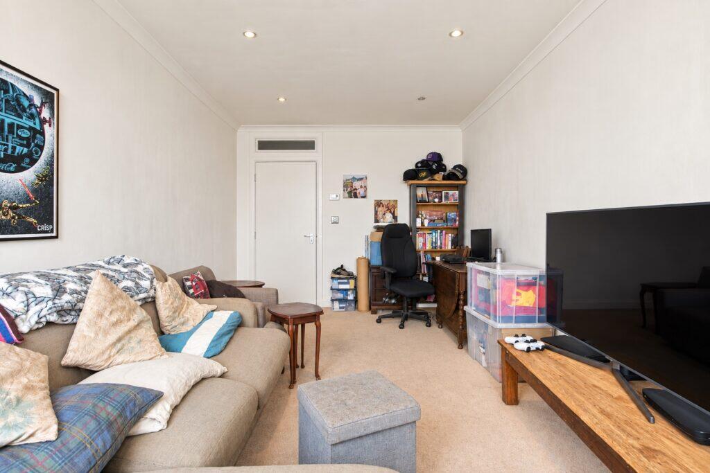 Apartment in London, Upper Tooting, Furzedown - View 3