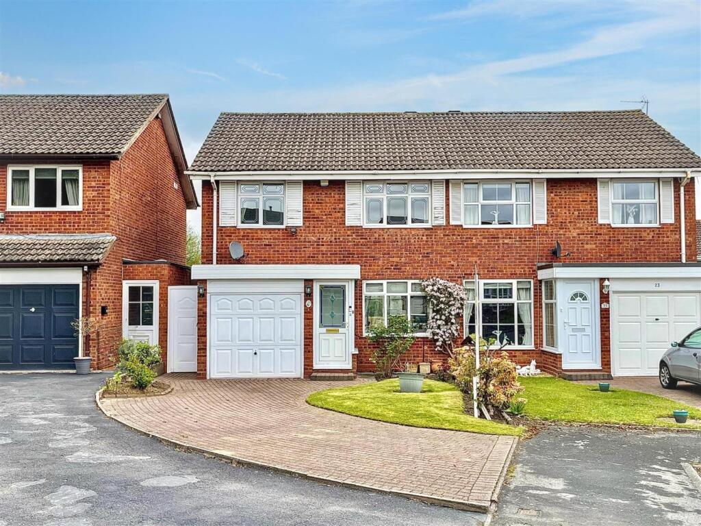 Main image of property: Hadleigh Croft, Walmley, Sutton Coldfield