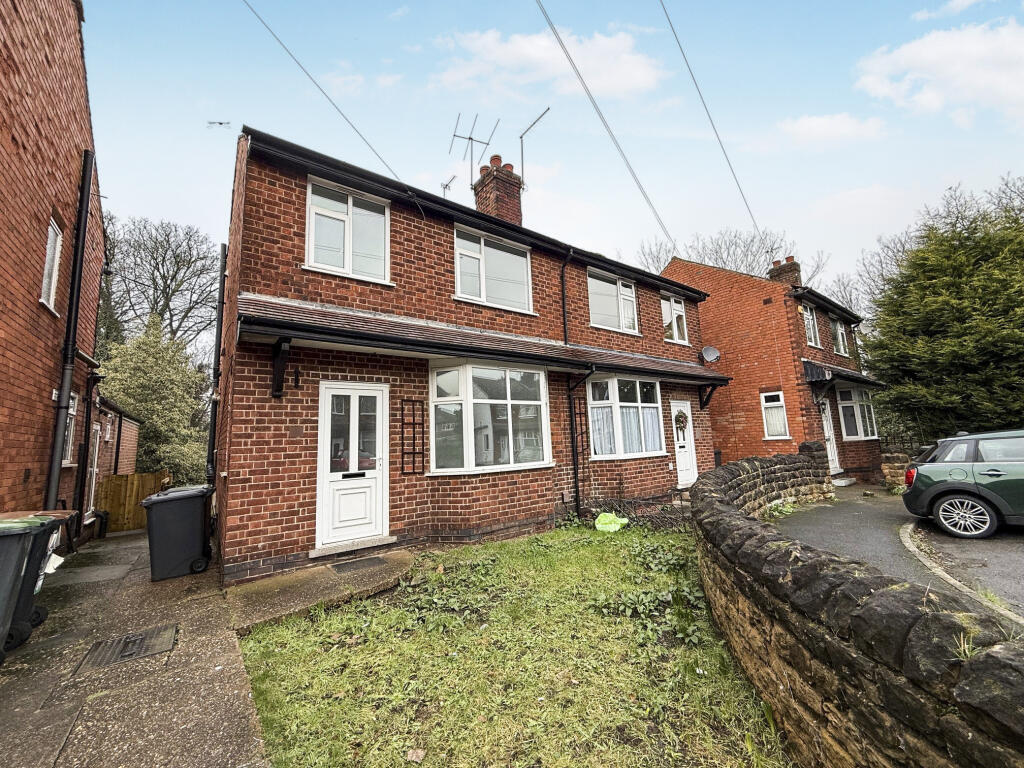 Main image of property: Carisbrooke Avenue, Beeston, NG9