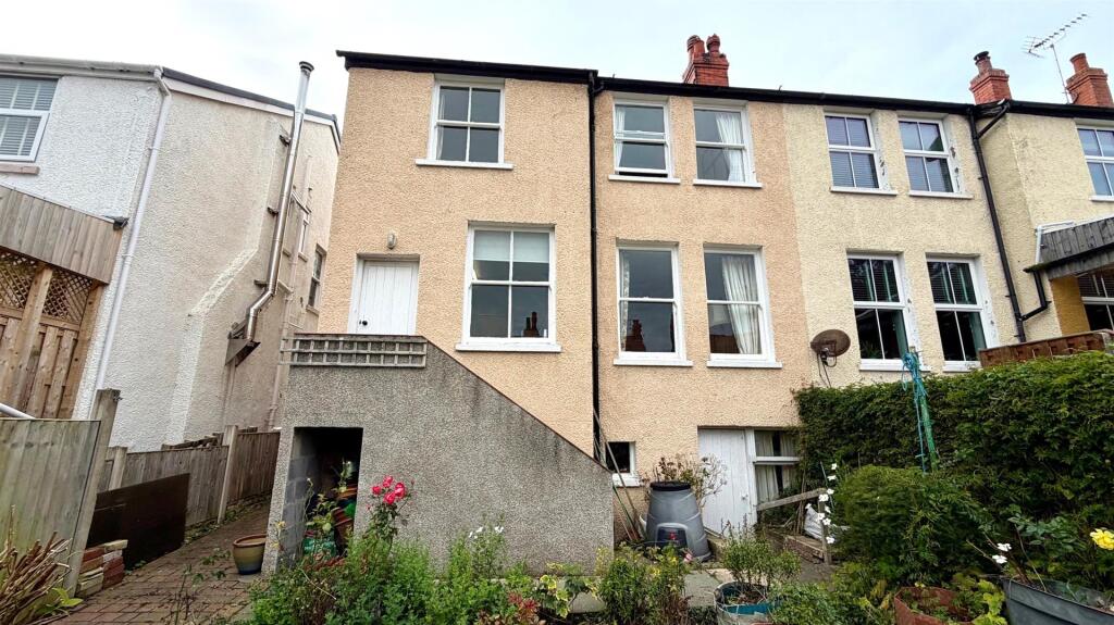 Woodlands Avenue, Rhos On Sea, Colwyn Bay photo 2