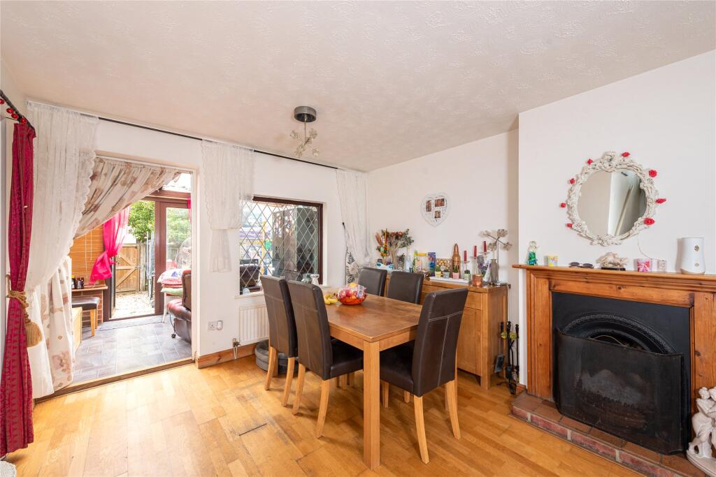 Main image of property: Vicarage Road, Bradwell Village, Milton Keynes, Buckinghamshire, MK13