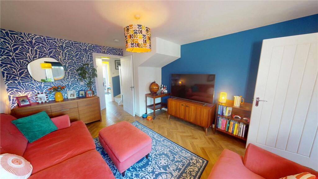 House in Durham - View 3