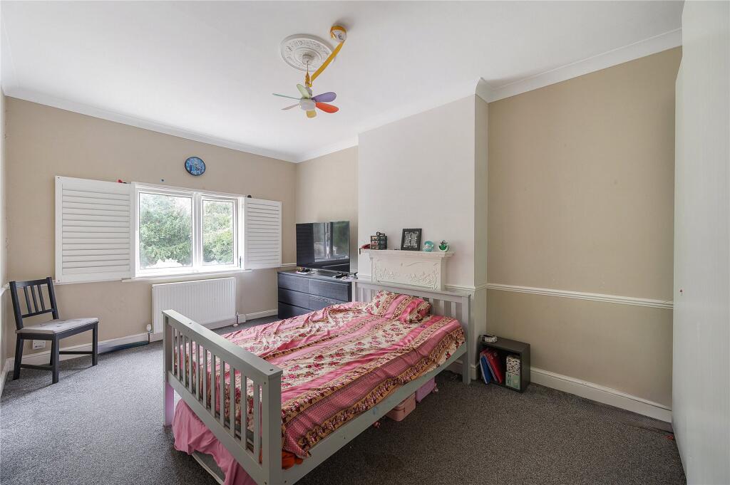 Apartment in London, Purley - More