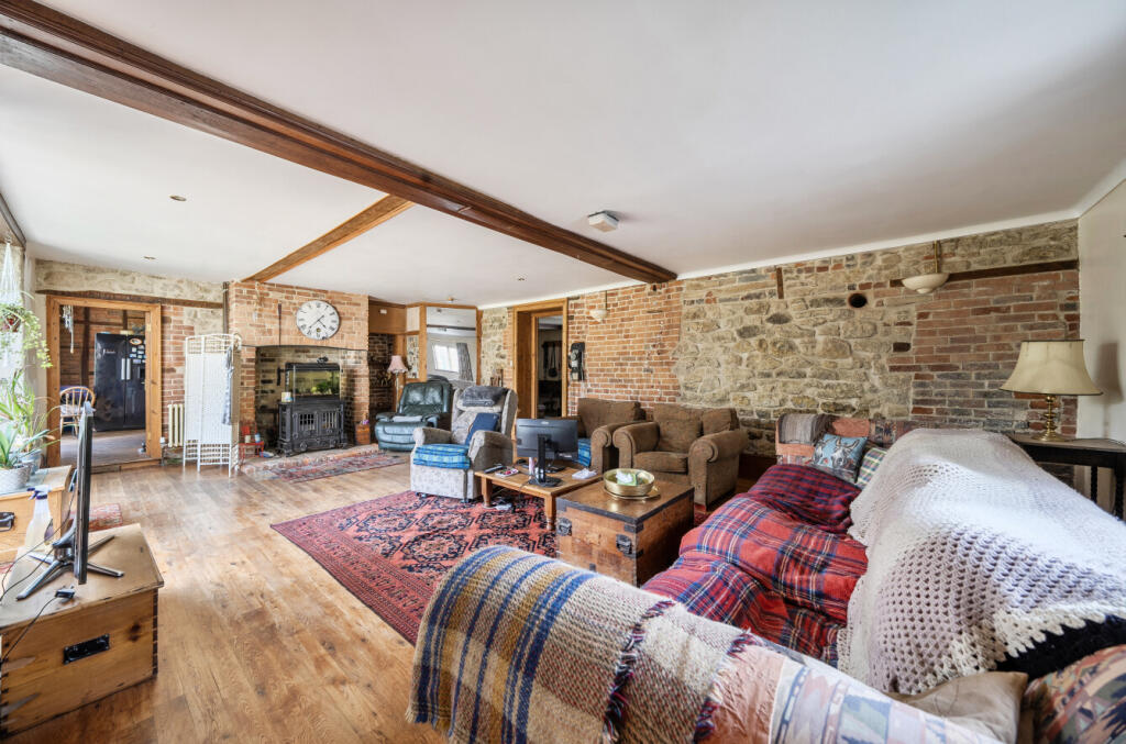 House in Yeovil, Preston Plucknett - View 2