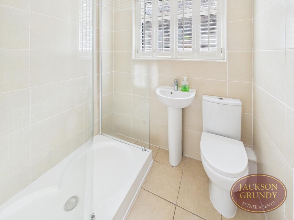 House in Duston, Timken Estate - View 5