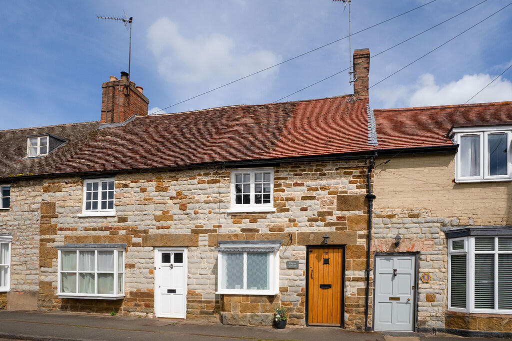 Main image of property: Kineton
