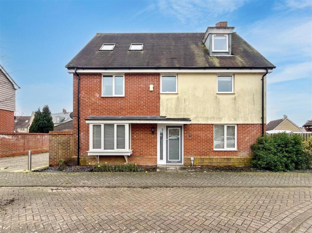 5-bed detached on Costessey, Norwich, NR8, £330,000