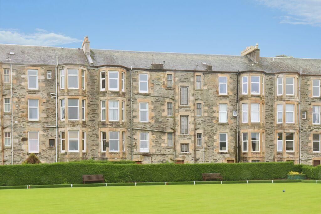 Main image of property: Flat 2/1, 11 The Terrace, Rothesay