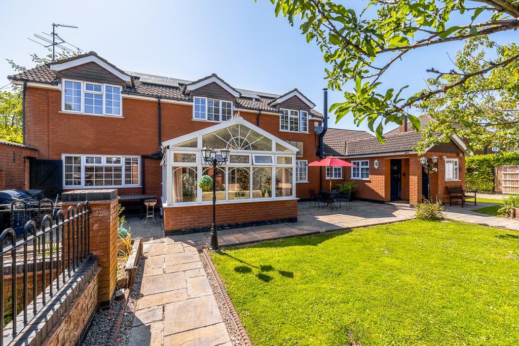 Main image of property: Redmile Close, Pinchbeck
