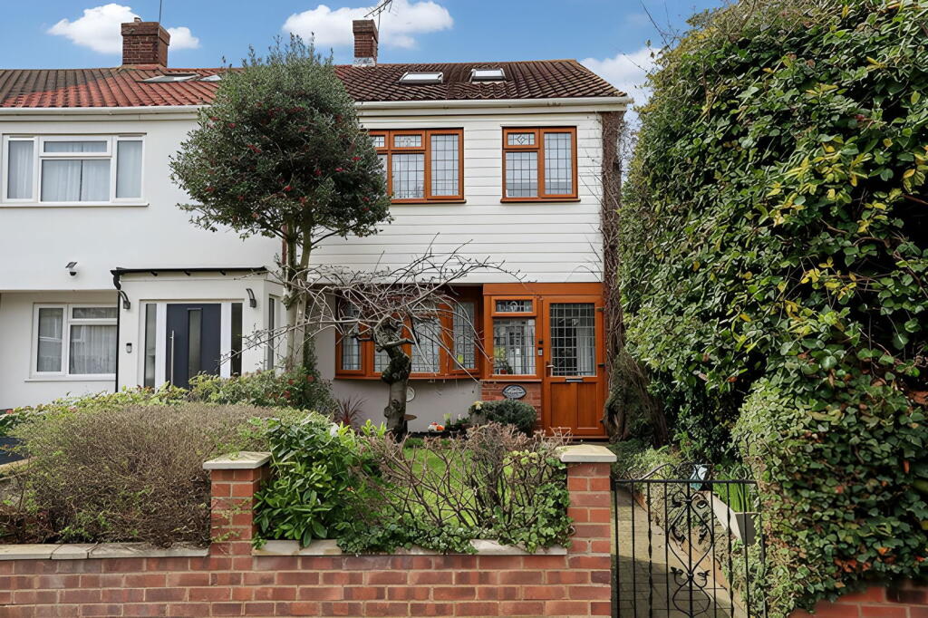 Main image of property: Edwin Close, Rainham, Havering, RM13