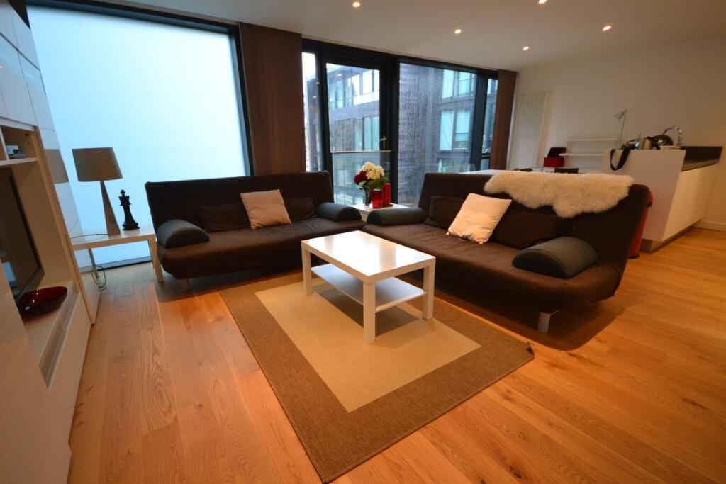 Main image of property: Simpson Loan, Central, Edinburgh, EH3