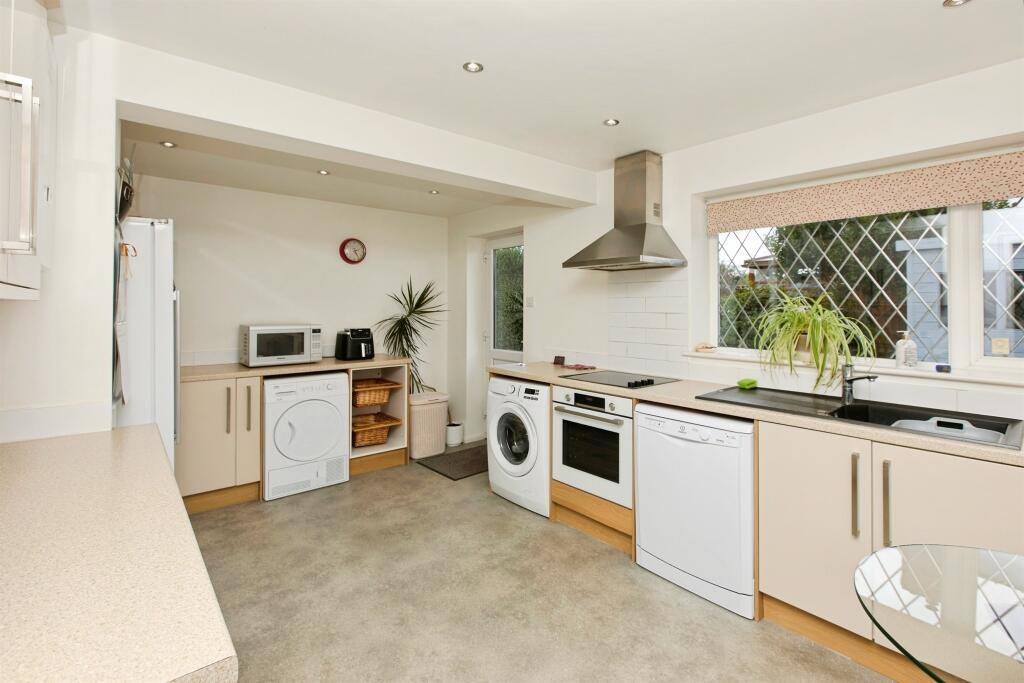 House in Derby - View 5