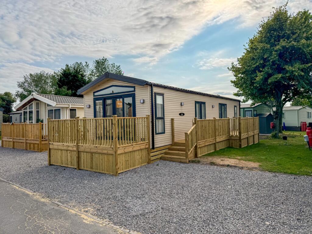 2-bed caravan on Pemberton Monterey, Venture Caravan Park, Langridge Way, Morecambe, Lancashire, LA4 4TQ, £59,995