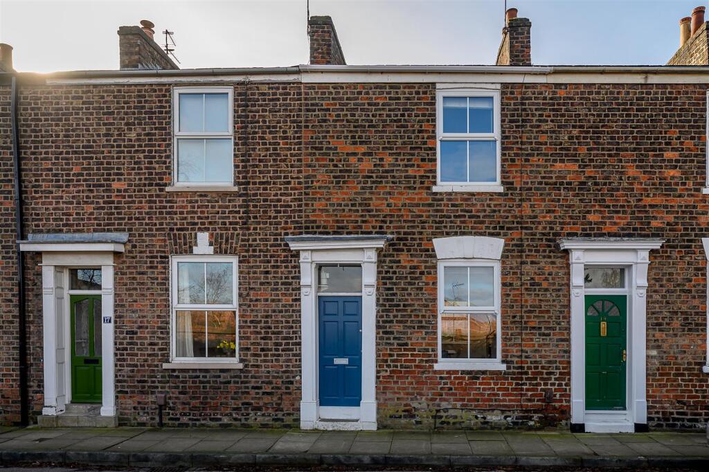 Main image of property: Railway Terrace, Holgate, YO24 4BN